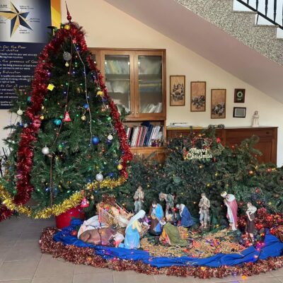 DLSJ Dec 04. Christmas Decorations and Crafts (7)