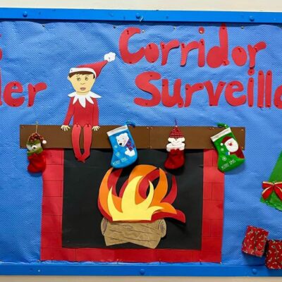 DLSJ Dec 14. Christmas reading corners and decorations (4)