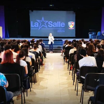 Lasalle 07.Dr Roberta Metsola visited De La Salle College (3)